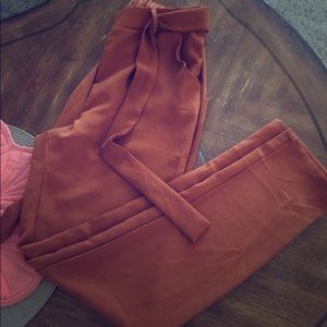 Rue21 Women’ Trouser Half Elastic Waist w/ Pockets